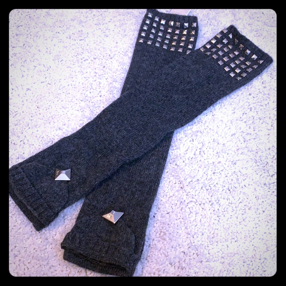 Michael Kors Studded Mittens